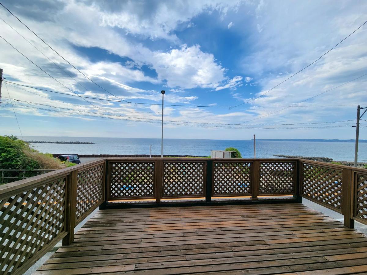 Suite Villa Ocean Front Miurakaigan Yokosuka Dış mekan fotoğraf